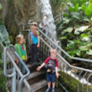 Meet your Posher, Stanton